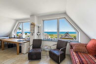 das Arbeitszimmer des Hausherrn in der Pension – hier wachsen kreative Ideen