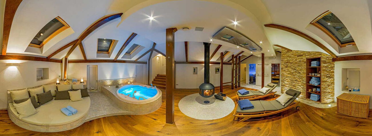 360°-Besichtigung einer Sauna