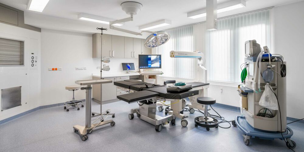 OP-Raum der Praxis für Handchirurgie und Unfallchirurgie – Dr. med. Till Illert